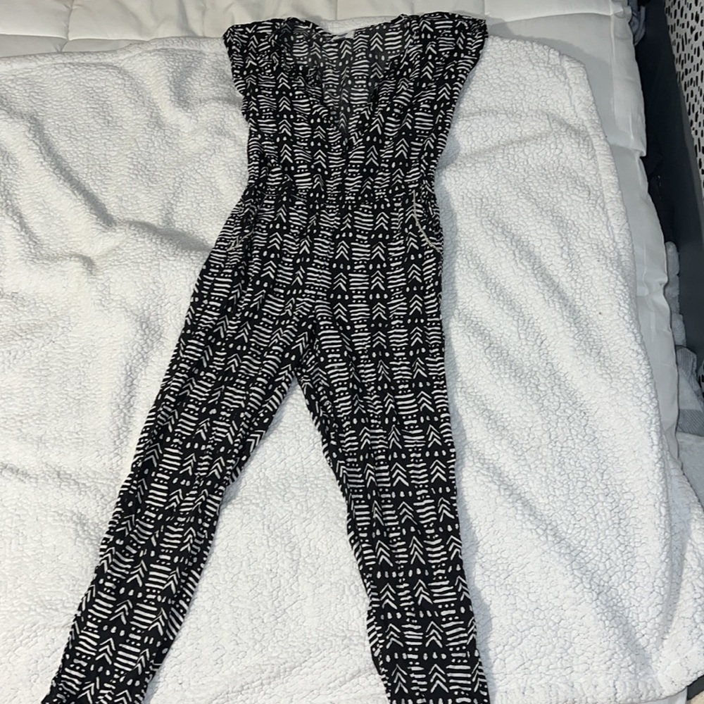 Super stylish old navy romper size large for girls